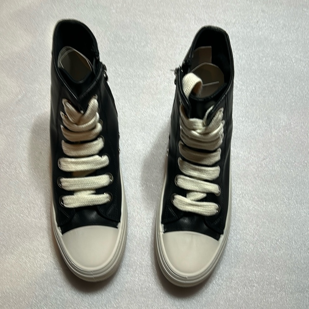 Hi Top PU platform Sneakers. Size 10. NIB.